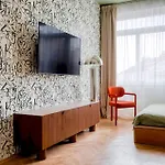 Boutique - Wenceslas Square 5 Min - King Bed By Gravity * פראג
