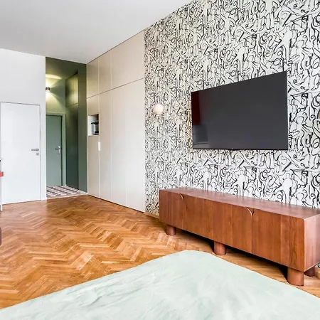 Boutique - Wenceslas Square 5 Min - King Bed By Gravity